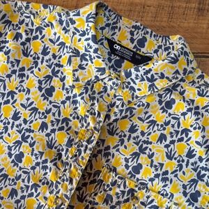 Outdoor Research Womens Yellow Floral Short Sleeve Button Down Shirt Medium